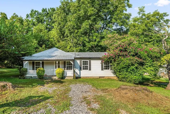 271 South Avenue, Fairmount, Georgia 30139