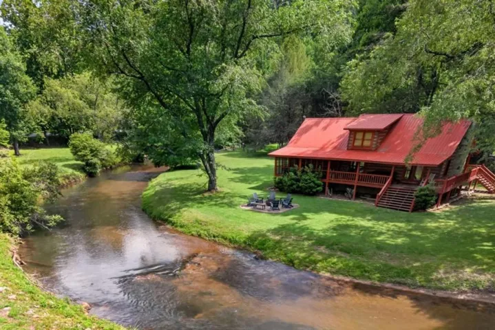 200 Dusty Bryson Drive, Suches, Georgia 30572