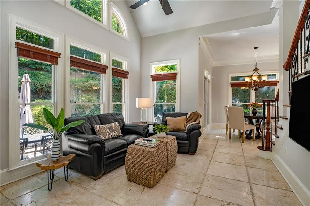 8319 Grogans Ferry Road, Sandy Springs, Georgia 30350, 6 Bedrooms Bedrooms, ,5 BathroomsBathrooms,Residential,Sold,8319 Grogans Ferry Road,7238379