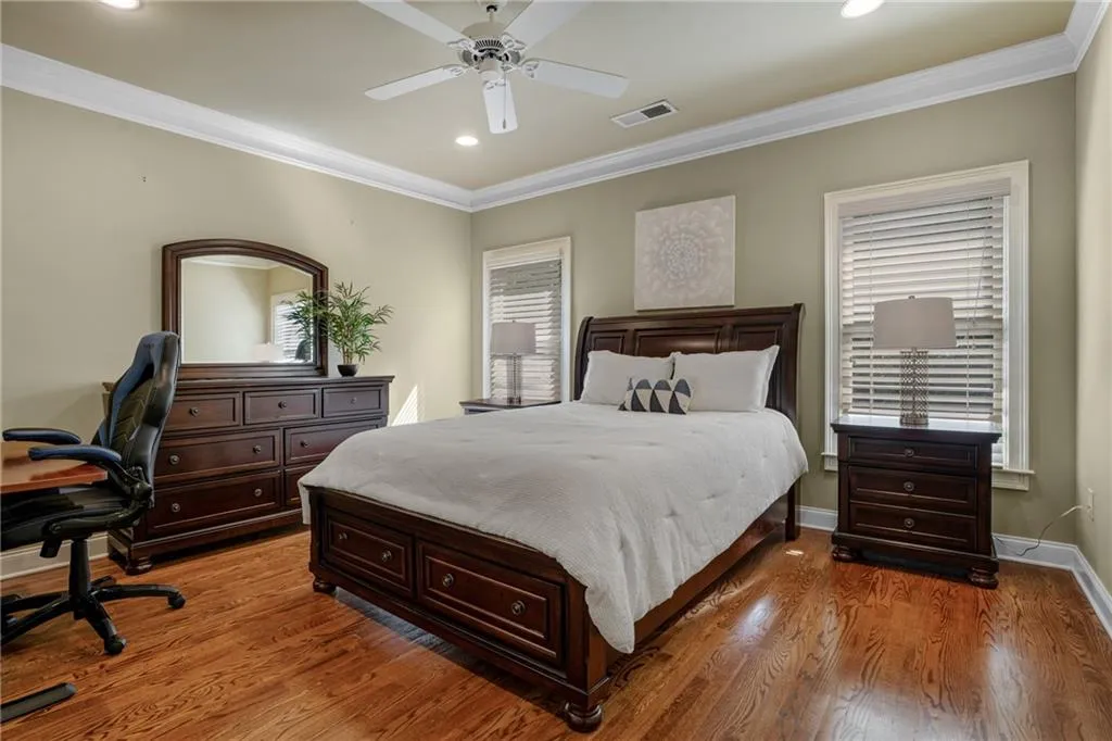 8319 Grogans Ferry Road, Sandy Springs, Georgia 30350, 6 Bedrooms Bedrooms, ,5 BathroomsBathrooms,Residential,Sold,8319 Grogans Ferry Road,7238379