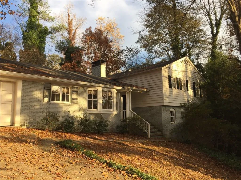 5345 Timber Trail, Sandy Springs, Georgia 30342, 4 Bedrooms Bedrooms, ,3 BathroomsBathrooms,Residential,Sold,5345 Timber Trail,5778974