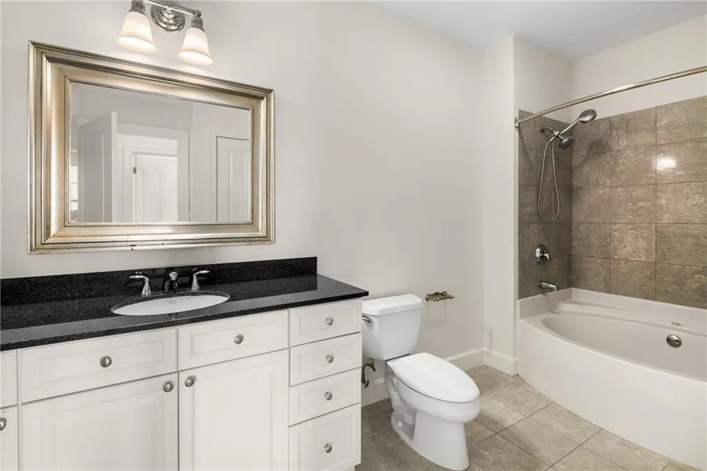 325 E Paces Ferry Road Ne Unit 1704, Atlanta, Georgia 30305, 1 Bedroom Bedrooms, ,1 BathroomBathrooms,Residential,For Sale,325 E Paces Ferry Road Ne Unit 1704,7659531