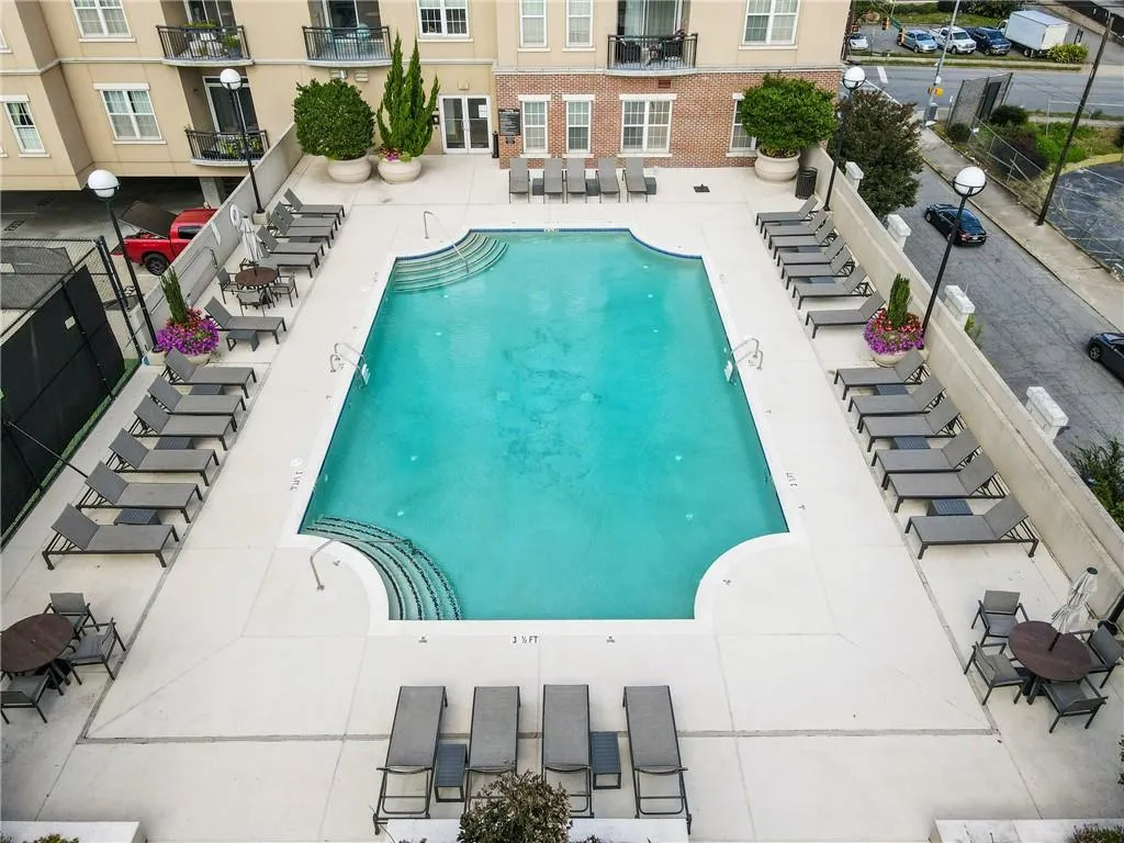 325 E Paces Ferry Road Ne Unit 1704, Atlanta, Georgia 30305, 1 Bedroom Bedrooms, ,1 BathroomBathrooms,Residential,For Sale,325 E Paces Ferry Road Ne Unit 1704,7659531