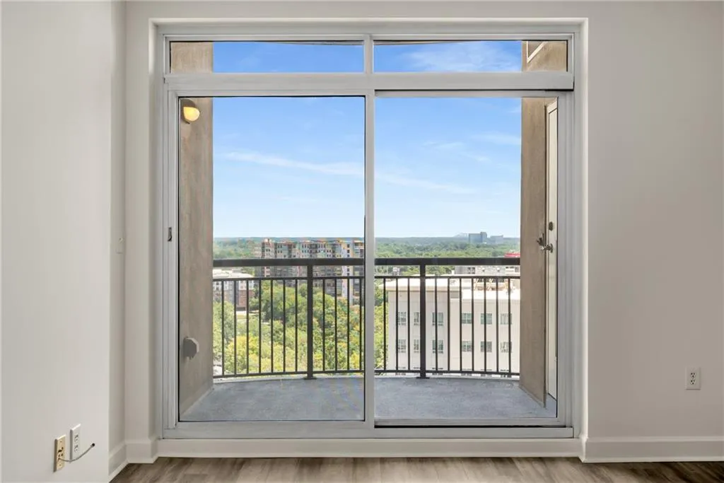 325 E Paces Ferry Road Ne Unit 1704, Atlanta, Georgia 30305, 1 Bedroom Bedrooms, ,1 BathroomBathrooms,Residential,For Sale,325 E Paces Ferry Road Ne Unit 1704,7659531