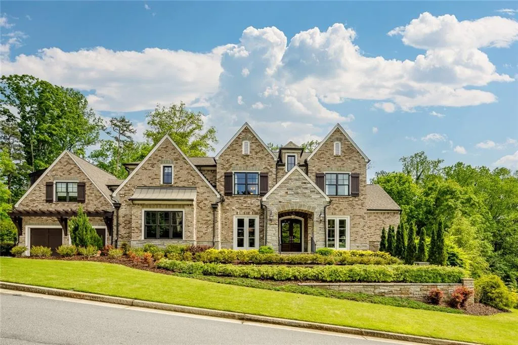 3858 Teesdale Court, Sandy Springs, Georgia 30350, 4 Bedrooms Bedrooms, ,4 BathroomsBathrooms,Residential,Sold,3858 Teesdale Court,6884268