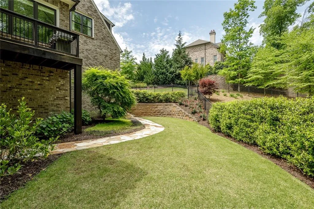 3858 Teesdale Court, Sandy Springs, Georgia 30350, 4 Bedrooms Bedrooms, ,4 BathroomsBathrooms,Residential,Sold,3858 Teesdale Court,6884268