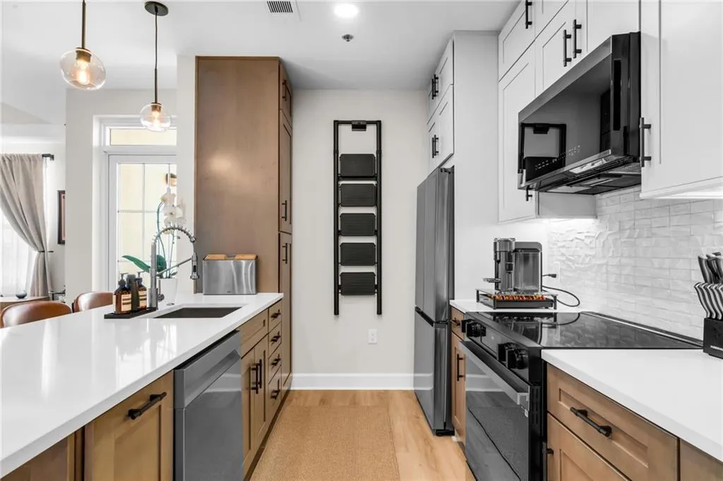 All appliances are brand new!
