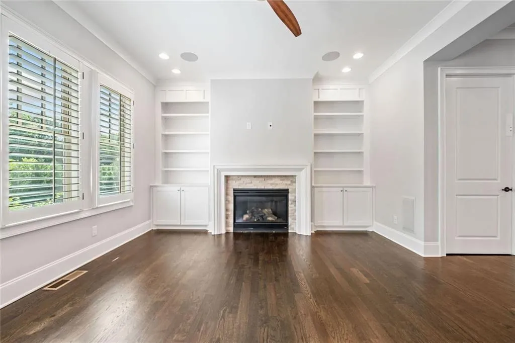 2111 Bellrick Road Nw, Atlanta, Georgia 30318, 5 Bedrooms Bedrooms, ,5 BathroomsBathrooms,Residential,For Sale,2111 Bellrick Road Nw,7597460
