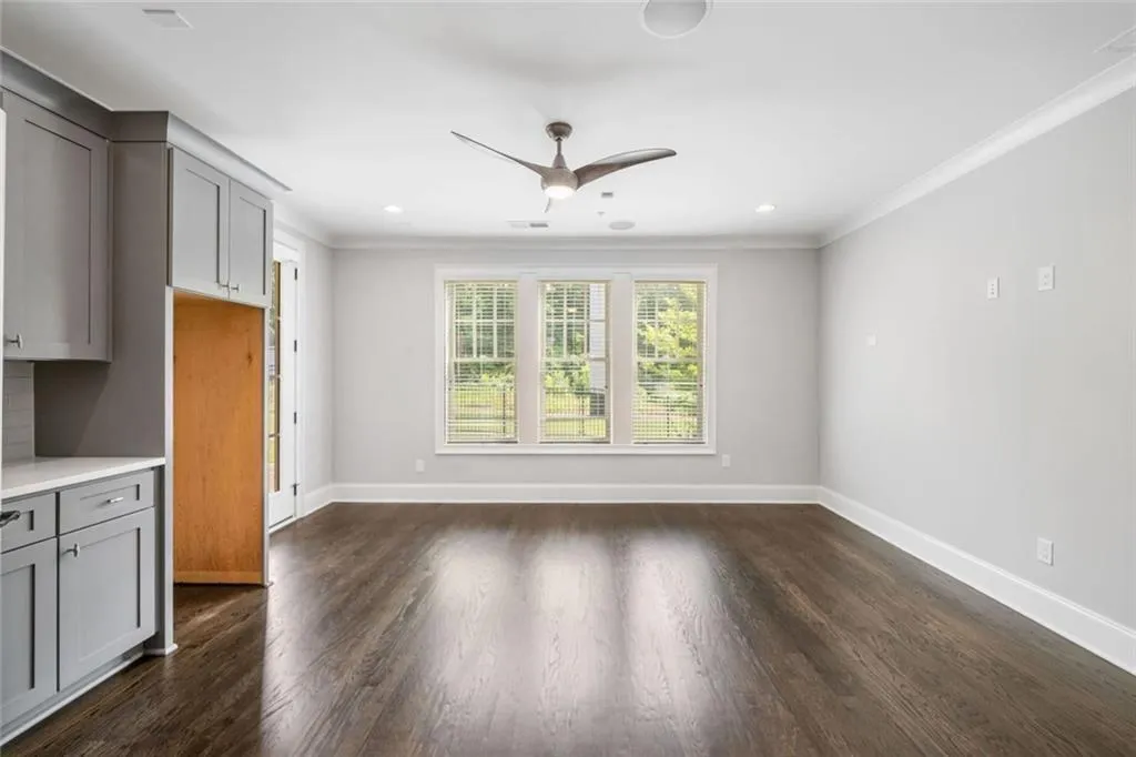 2111 Bellrick Road Nw, Atlanta, Georgia 30318, 5 Bedrooms Bedrooms, ,5 BathroomsBathrooms,Residential,For Sale,2111 Bellrick Road Nw,7597460
