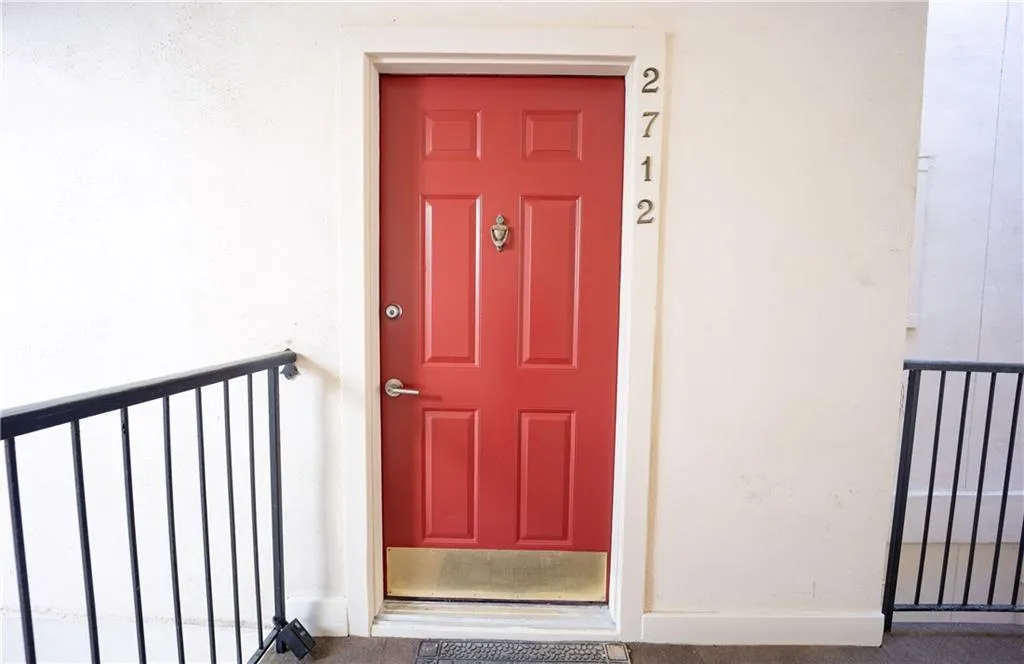 2712 Huntingdon Chase, Atlanta, Georgia 30350, 2 Bedrooms Bedrooms, ,2 BathroomsBathrooms,Residential,For Sale,2712 Huntingdon Chase,7671299 2712 Huntingdon Chase, Atlanta, Georgia 30350, 2 Bedrooms Bedrooms, ,2 BathroomsBathrooms,Residential,For Sale,2712 Huntingdon Chase,7671299