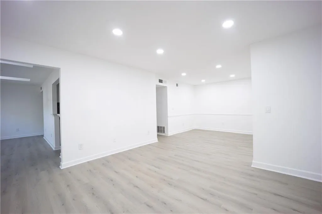 2712 Huntingdon Chase, Atlanta, Georgia 30350, 2 Bedrooms Bedrooms, ,2 BathroomsBathrooms,Residential,For Sale,2712 Huntingdon Chase,7671299