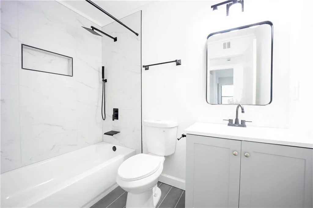 2712 Huntingdon Chase, Atlanta, Georgia 30350, 2 Bedrooms Bedrooms, ,2 BathroomsBathrooms,Residential,For Sale,2712 Huntingdon Chase,7671299 2712 Huntingdon Chase, Atlanta, Georgia 30350, 2 Bedrooms Bedrooms, ,2 BathroomsBathrooms,Residential,For Sale,2712 Huntingdon Chase,7671299