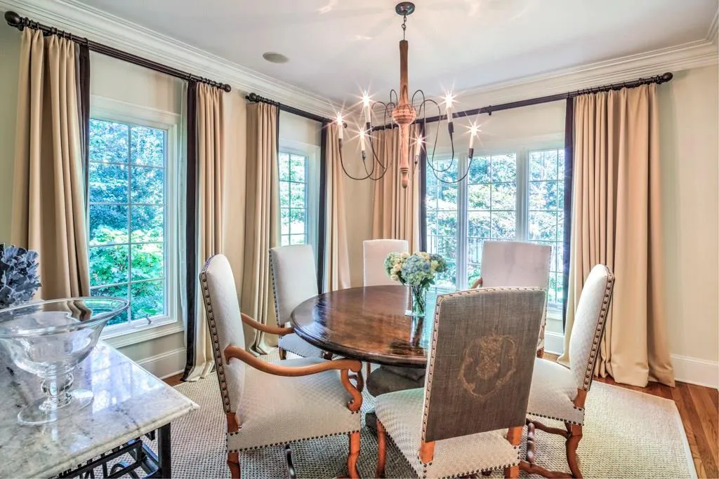 41 Paces West Drive Nw, Atlanta, Georgia 30327, 4 Bedrooms Bedrooms, ,2 BathroomsBathrooms,Residential,Sold,41 Paces West Drive Nw,5931078