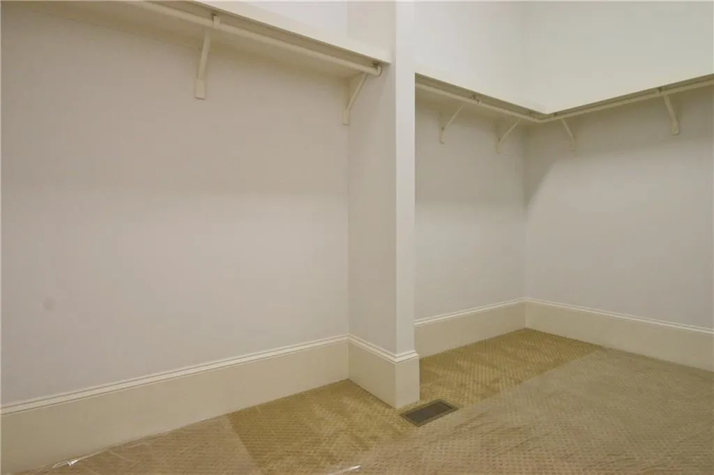 6345 Long Island Drive, Sandy Springs, Georgia 30328, 4 Bedrooms Bedrooms, ,3 BathroomsBathrooms,Residential,Sold,6345 Long Island Drive,5631146