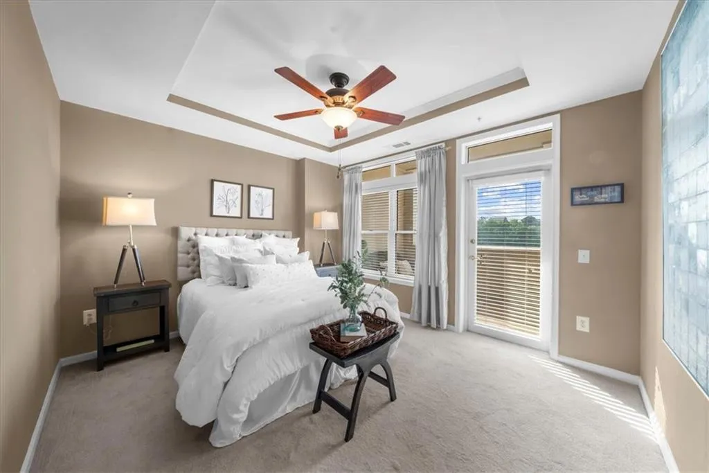 3334 Peachtree Road Ne Unit 608, Atlanta, Georgia 30326, 2 Bedrooms Bedrooms, ,2 BathroomsBathrooms,Residential,For Sale,3334 Peachtree Road Ne Unit 608,7642769