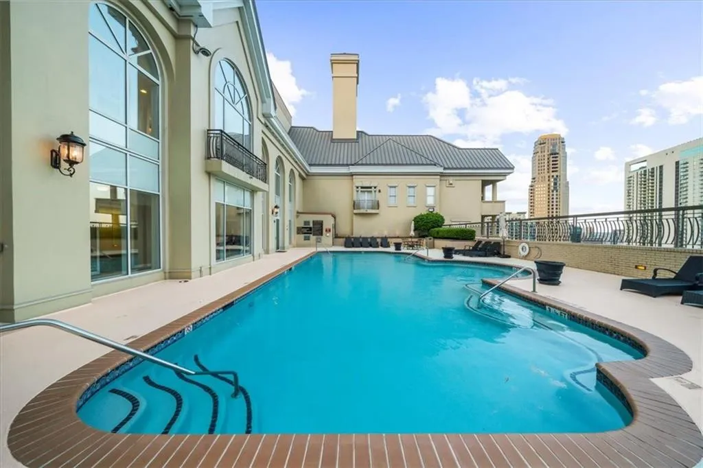 Rooftop Pool
