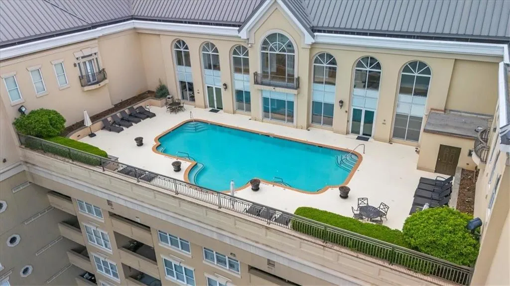Rooftop Pool