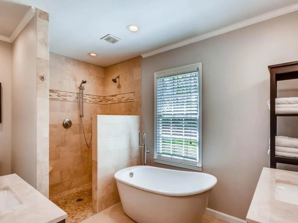 1020 Hightower Trail, Sandy Springs, Georgia 30350, 4 Bedrooms Bedrooms, ,3 BathroomsBathrooms,Residential,Sold,1020 Hightower Trail,5833491