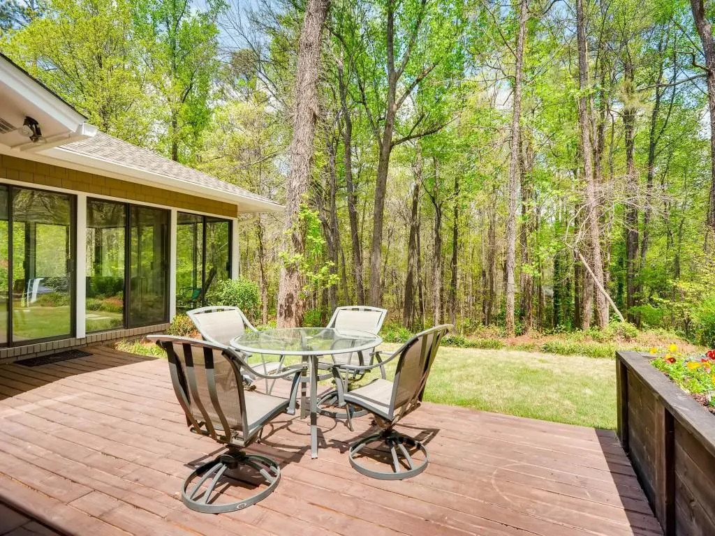 1020 Hightower Trail, Sandy Springs, Georgia 30350, 4 Bedrooms Bedrooms, ,3 BathroomsBathrooms,Residential,Sold,1020 Hightower Trail,5833491