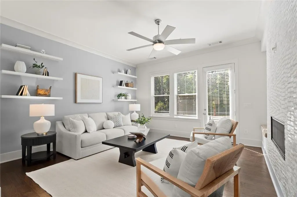 6601 Cadence Boulevard, Atlanta, Georgia 30328, 3 Bedrooms Bedrooms, ,4 BathroomsBathrooms,Residential,For Sale,6601 Cadence Boulevard,7617309