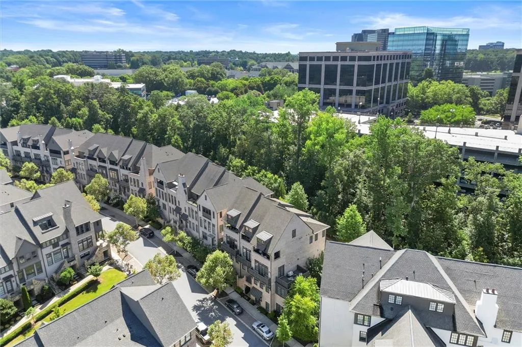 6601 Cadence Boulevard, Atlanta, Georgia 30328, 3 Bedrooms Bedrooms, ,4 BathroomsBathrooms,Residential,For Sale,6601 Cadence Boulevard,7617309