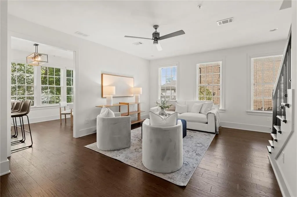 6601 Cadence Boulevard, Atlanta, Georgia 30328, 3 Bedrooms Bedrooms, ,4 BathroomsBathrooms,Residential,For Sale,6601 Cadence Boulevard,7617309