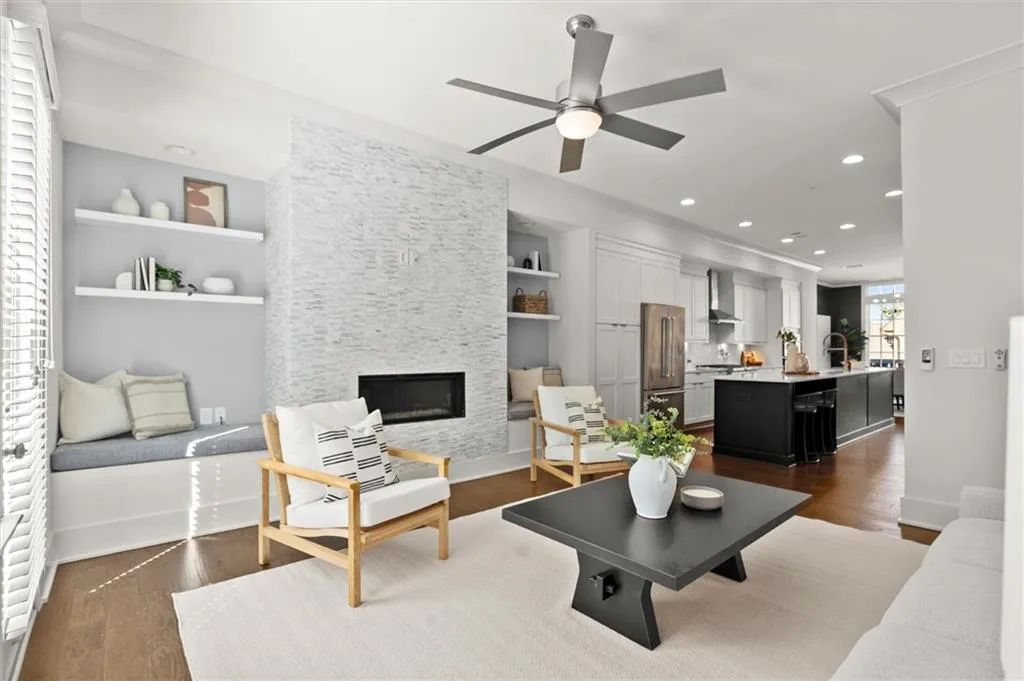 6601 Cadence Boulevard, Atlanta, Georgia 30328, 3 Bedrooms Bedrooms, ,4 BathroomsBathrooms,Residential,For Sale,6601 Cadence Boulevard,7617309