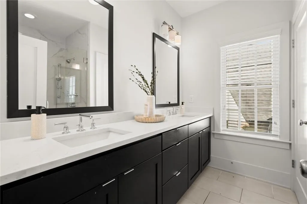 6601 Cadence Boulevard, Atlanta, Georgia 30328, 3 Bedrooms Bedrooms, ,4 BathroomsBathrooms,Residential,For Sale,6601 Cadence Boulevard,7617309