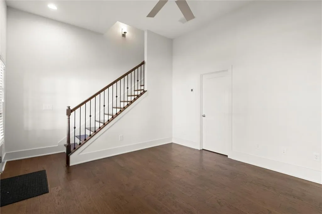 6601 Cadence Boulevard, Atlanta, Georgia 30328, 3 Bedrooms Bedrooms, ,4 BathroomsBathrooms,Residential,For Sale,6601 Cadence Boulevard,7617309