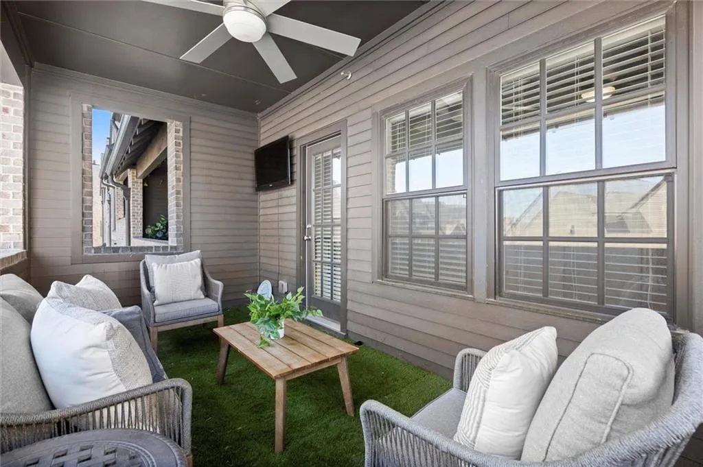 6601 Cadence Boulevard, Atlanta, Georgia 30328, 3 Bedrooms Bedrooms, ,4 BathroomsBathrooms,Residential,For Sale,6601 Cadence Boulevard,7617309
