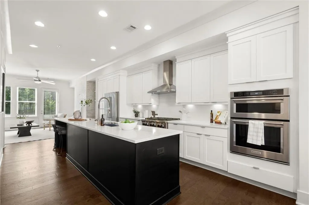 6601 Cadence Boulevard, Atlanta, Georgia 30328, 3 Bedrooms Bedrooms, ,4 BathroomsBathrooms,Residential,For Sale,6601 Cadence Boulevard,7617309