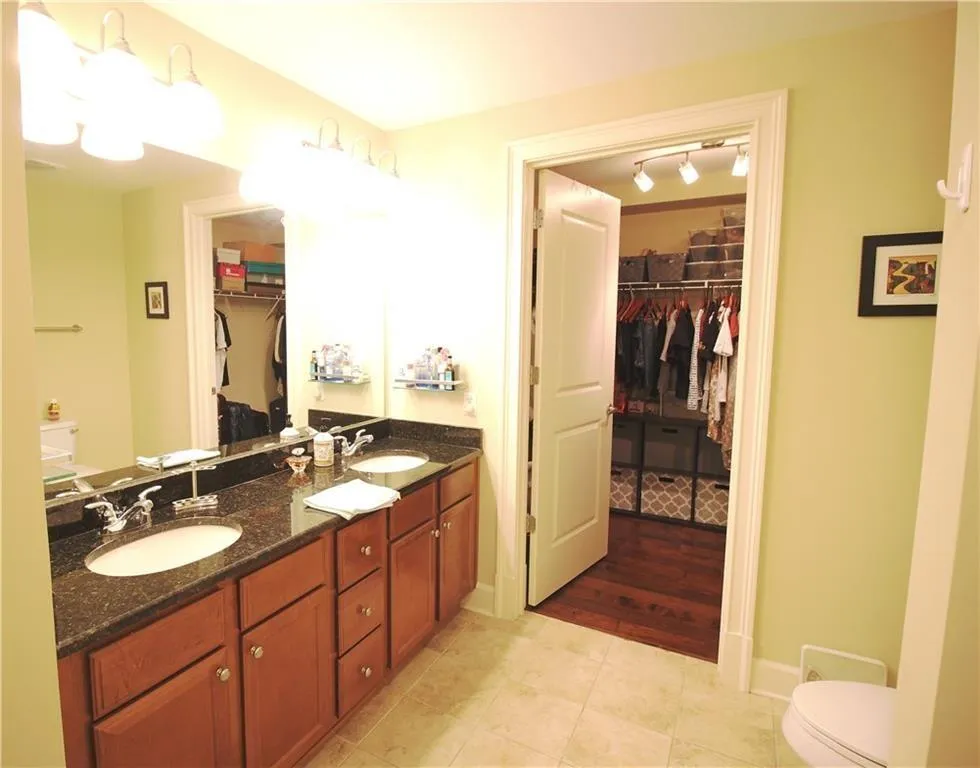 200 River Vista Drive Unit 641, Sandy Springs, Georgia 30339, 2 Bedrooms Bedrooms, ,2 BathroomsBathrooms,Residential,Sold,200 River Vista Drive Unit 641,6622443