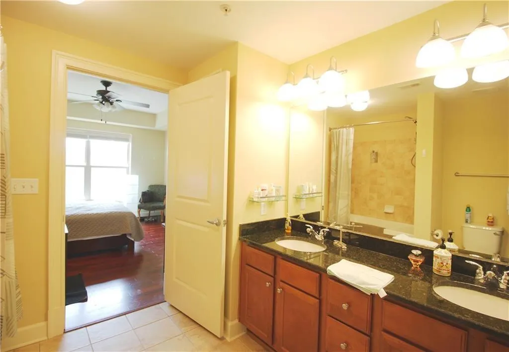 200 River Vista Drive Unit 641, Sandy Springs, Georgia 30339, 2 Bedrooms Bedrooms, ,2 BathroomsBathrooms,Residential,Sold,200 River Vista Drive Unit 641,6622443