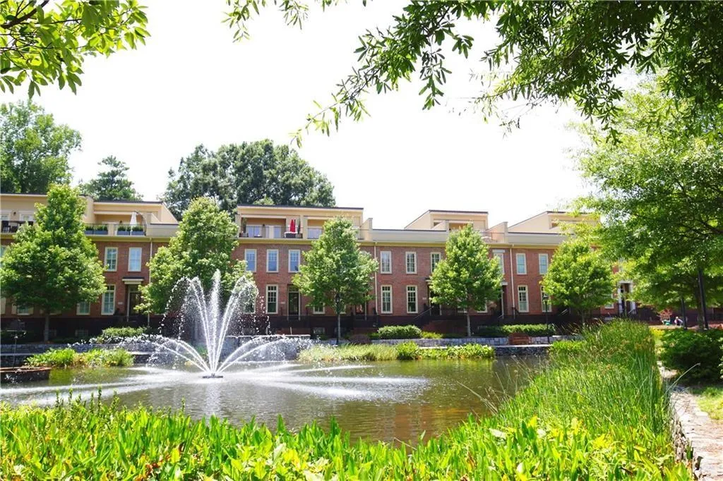 200 River Vista Drive Unit 641, Sandy Springs, Georgia 30339, 2 Bedrooms Bedrooms, ,2 BathroomsBathrooms,Residential,Sold,200 River Vista Drive Unit 641,6622443