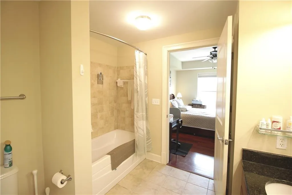 200 River Vista Drive Unit 641, Sandy Springs, Georgia 30339, 2 Bedrooms Bedrooms, ,2 BathroomsBathrooms,Residential,Sold,200 River Vista Drive Unit 641,6622443