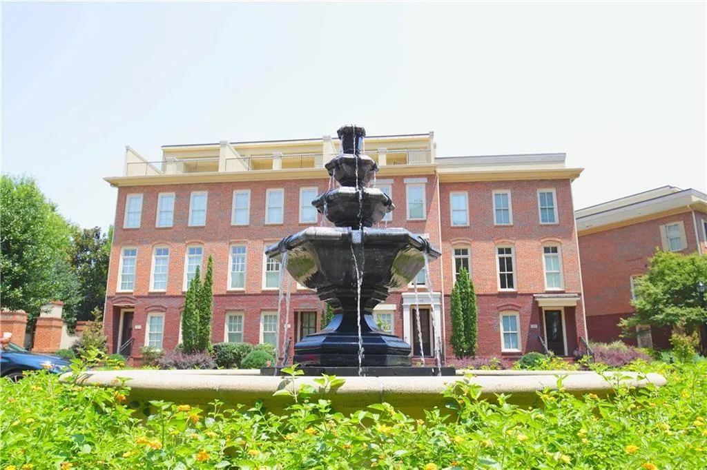 200 River Vista Drive Unit 641, Sandy Springs, Georgia 30339, 2 Bedrooms Bedrooms, ,2 BathroomsBathrooms,Residential,Sold,200 River Vista Drive Unit 641,6622443