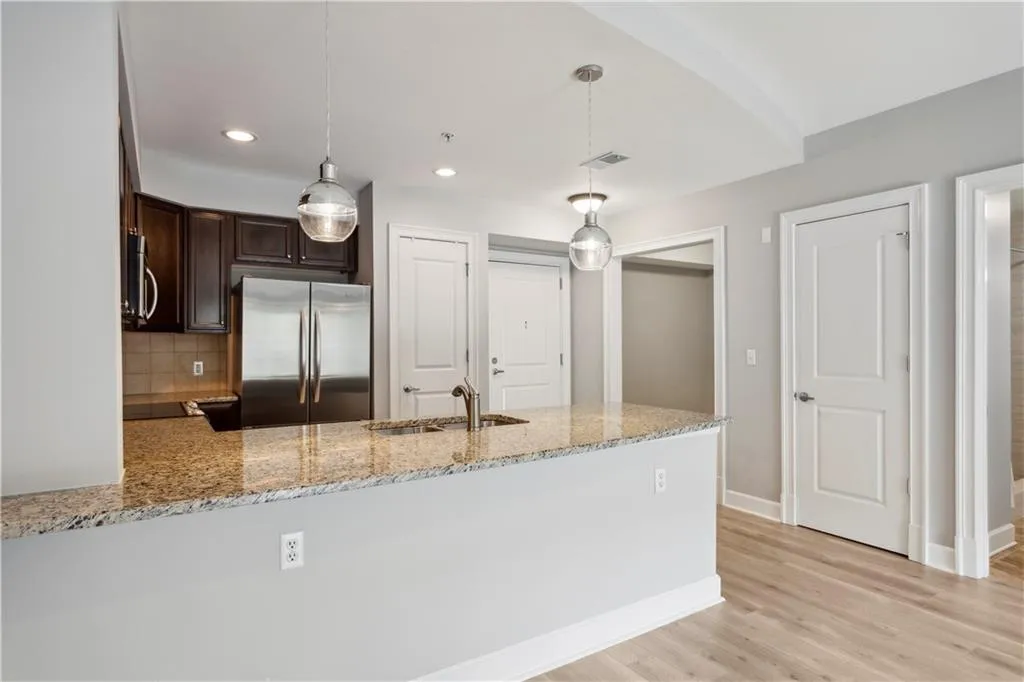 200 River Vista Drive Unit 429, Atlanta, Georgia 30339, 1 Bedroom Bedrooms, ,1 BathroomBathrooms,Residential,Sold,200 River Vista Drive Unit 429,7437681