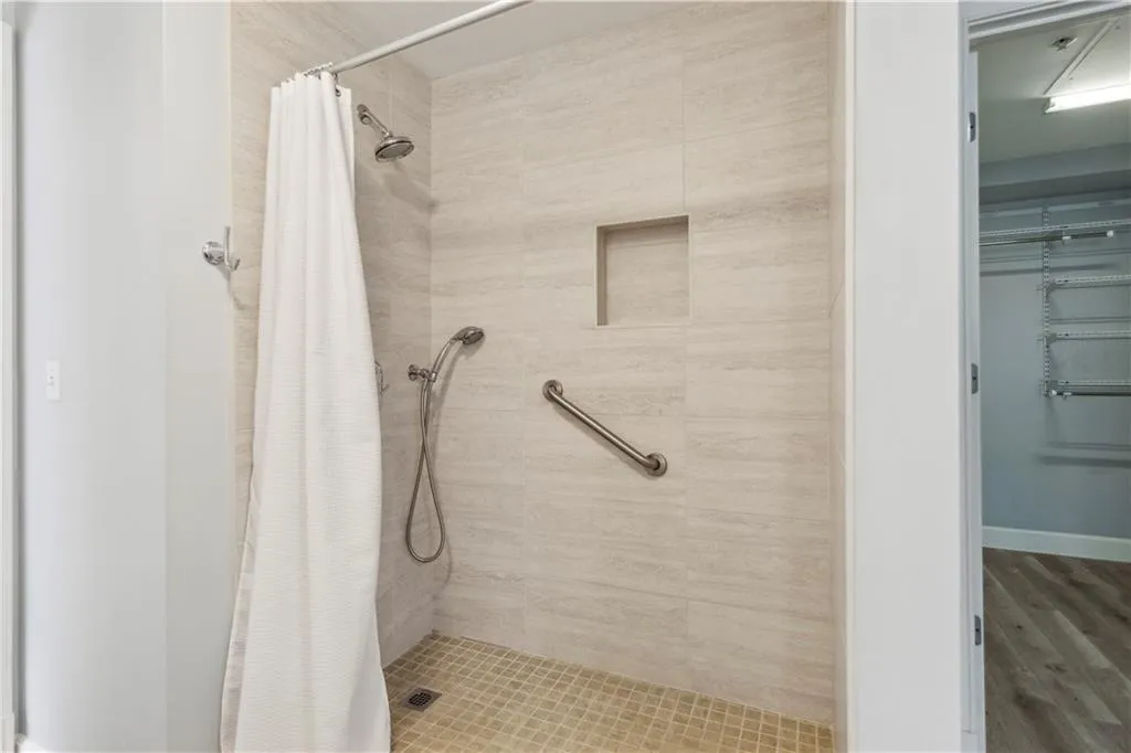 200 River Vista Drive Unit 429, Atlanta, Georgia 30339, 1 Bedroom Bedrooms, ,1 BathroomBathrooms,Residential,Sold,200 River Vista Drive Unit 429,7437681