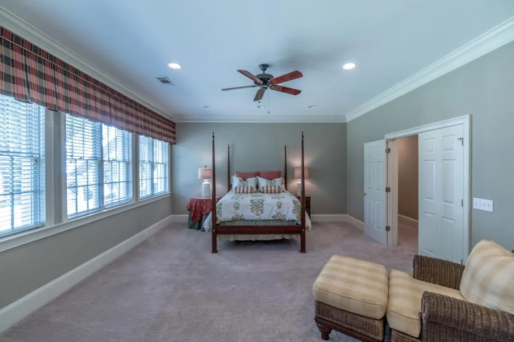 8410 Lazy Oaks Court, Sandy Springs, Georgia 30350, 6 Bedrooms Bedrooms, ,6 BathroomsBathrooms,Residential,Sold,8410 Lazy Oaks Court,6792774
