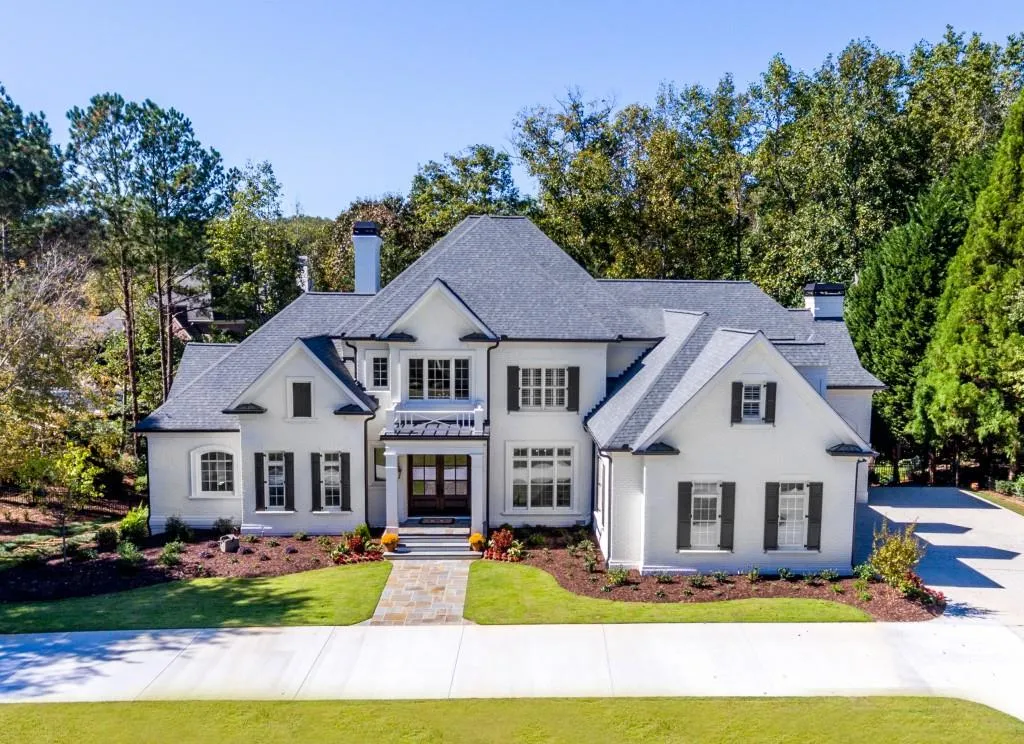 8410 Lazy Oaks Court, Sandy Springs, Georgia 30350, 6 Bedrooms Bedrooms, ,6 BathroomsBathrooms,Residential,Sold,8410 Lazy Oaks Court,6792774
