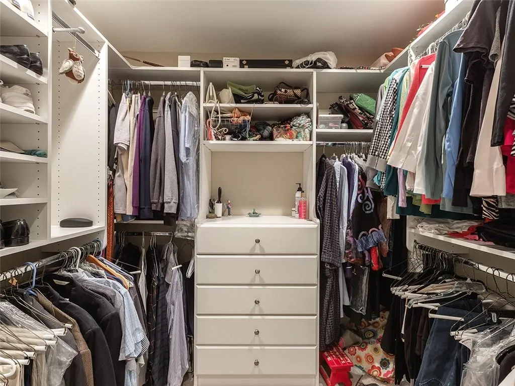 910 Edgewater Trail, Sandy Springs, Georgia 30328, 4 Bedrooms Bedrooms, ,3 BathroomsBathrooms,Residential,Sold,910 Edgewater Trail,6869060 910 Edgewater Trail, Sandy Springs, Georgia 30328, 4 Bedrooms Bedrooms, ,3 BathroomsBathrooms,Residential,Sold,910 Edgewater Trail,6869060