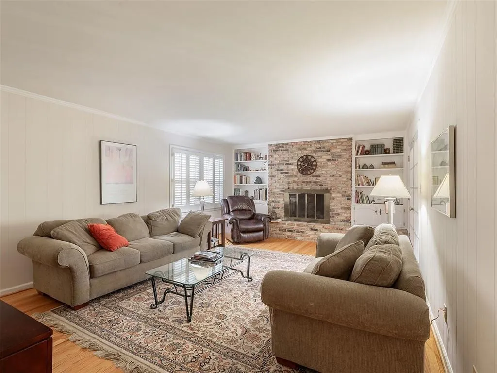 910 Edgewater Trail, Sandy Springs, Georgia 30328, 4 Bedrooms Bedrooms, ,3 BathroomsBathrooms,Residential,Sold,910 Edgewater Trail,6869060 910 Edgewater Trail, Sandy Springs, Georgia 30328, 4 Bedrooms Bedrooms, ,3 BathroomsBathrooms,Residential,Sold,910 Edgewater Trail,6869060