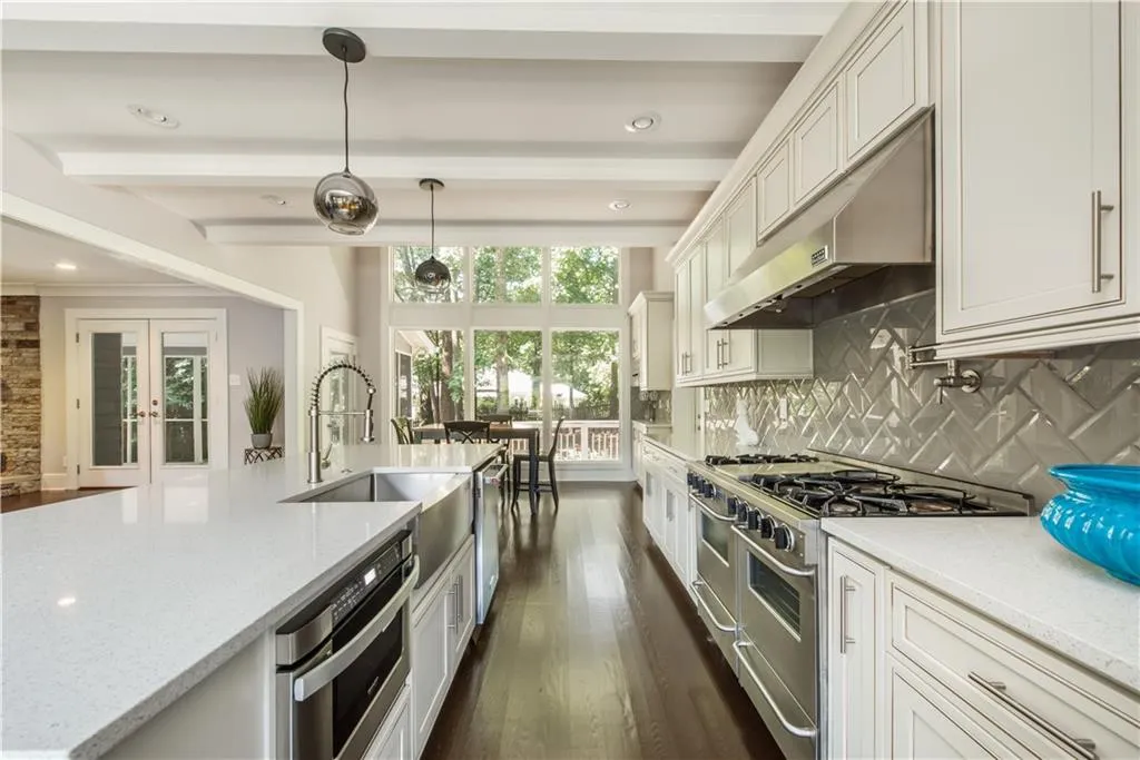 20 Serendipity Way, Sandy Springs, Georgia 30350, 5 Bedrooms Bedrooms, ,4 BathroomsBathrooms,Residential,Sold,20 Serendipity Way,5748034