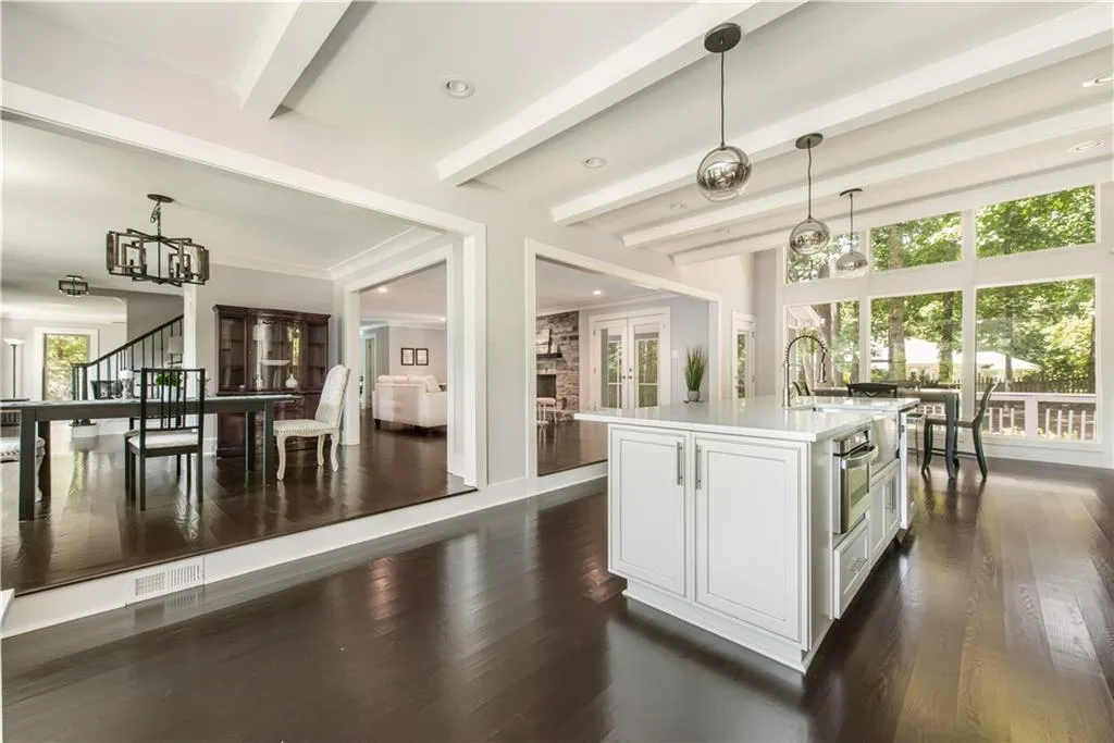 20 Serendipity Way, Sandy Springs, Georgia 30350, 5 Bedrooms Bedrooms, ,4 BathroomsBathrooms,Residential,Sold,20 Serendipity Way,5748034