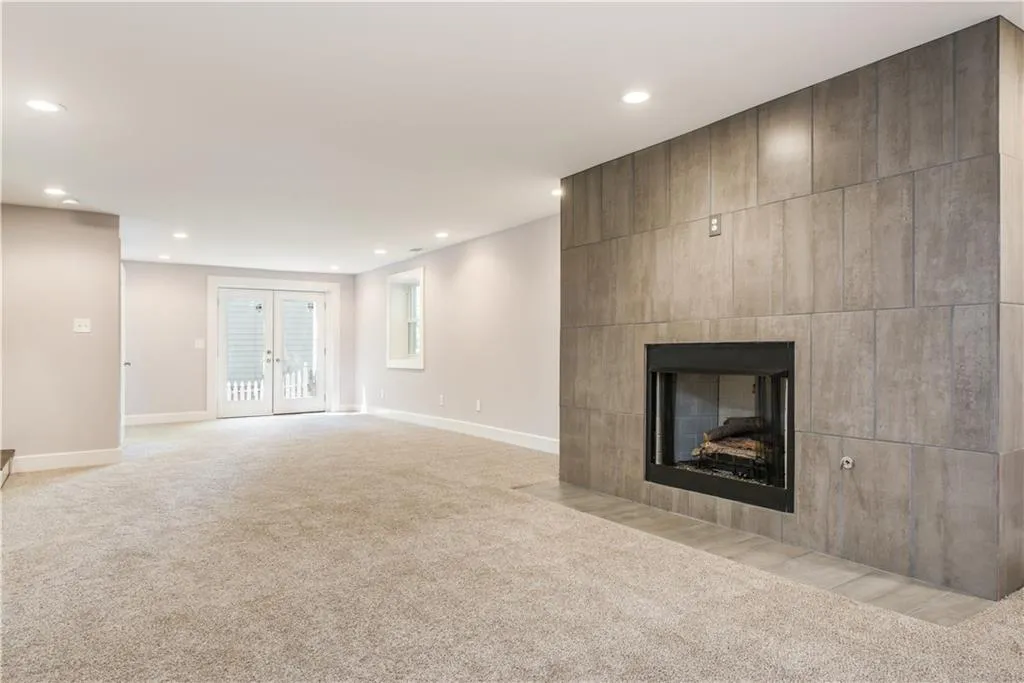 20 Serendipity Way, Sandy Springs, Georgia 30350, 5 Bedrooms Bedrooms, ,4 BathroomsBathrooms,Residential,Sold,20 Serendipity Way,5748034