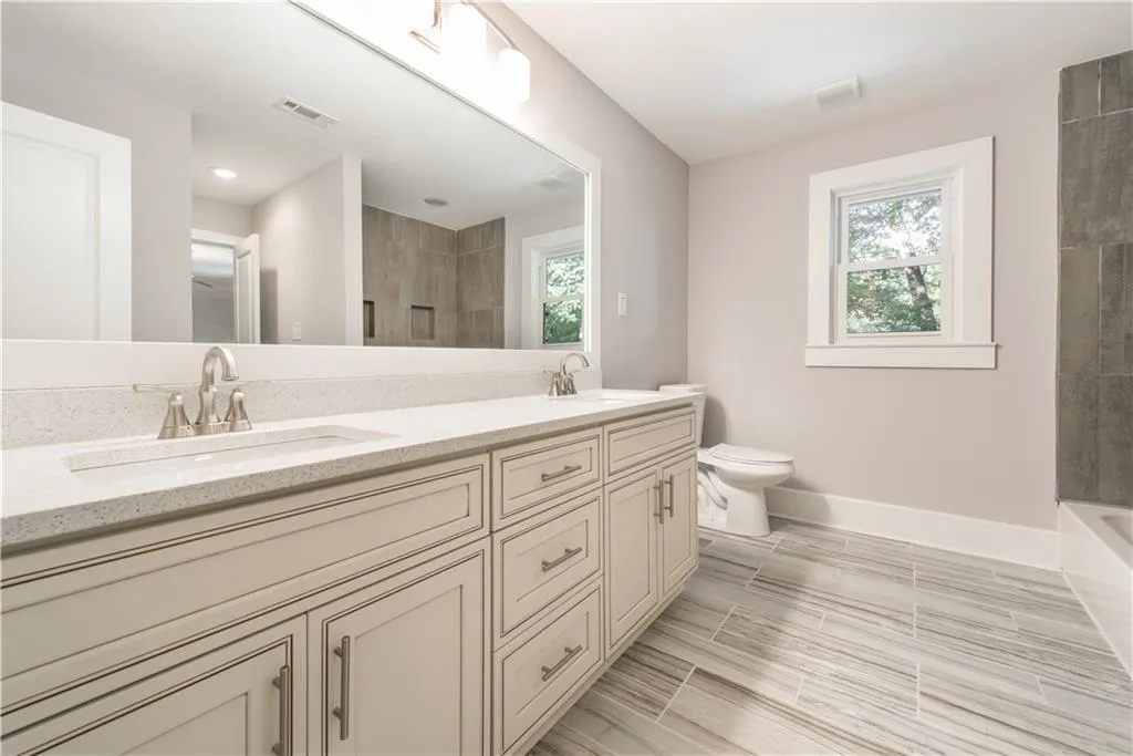 20 Serendipity Way, Sandy Springs, Georgia 30350, 5 Bedrooms Bedrooms, ,4 BathroomsBathrooms,Residential,Sold,20 Serendipity Way,5748034