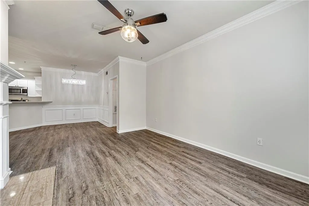 2400 Cumberland Parkway Se Unit 411, Atlanta, Georgia 30339, 2 Bedrooms Bedrooms, ,1 BathroomBathrooms,Residential,For Sale,2400 Cumberland Parkway Se Unit 411,7619612