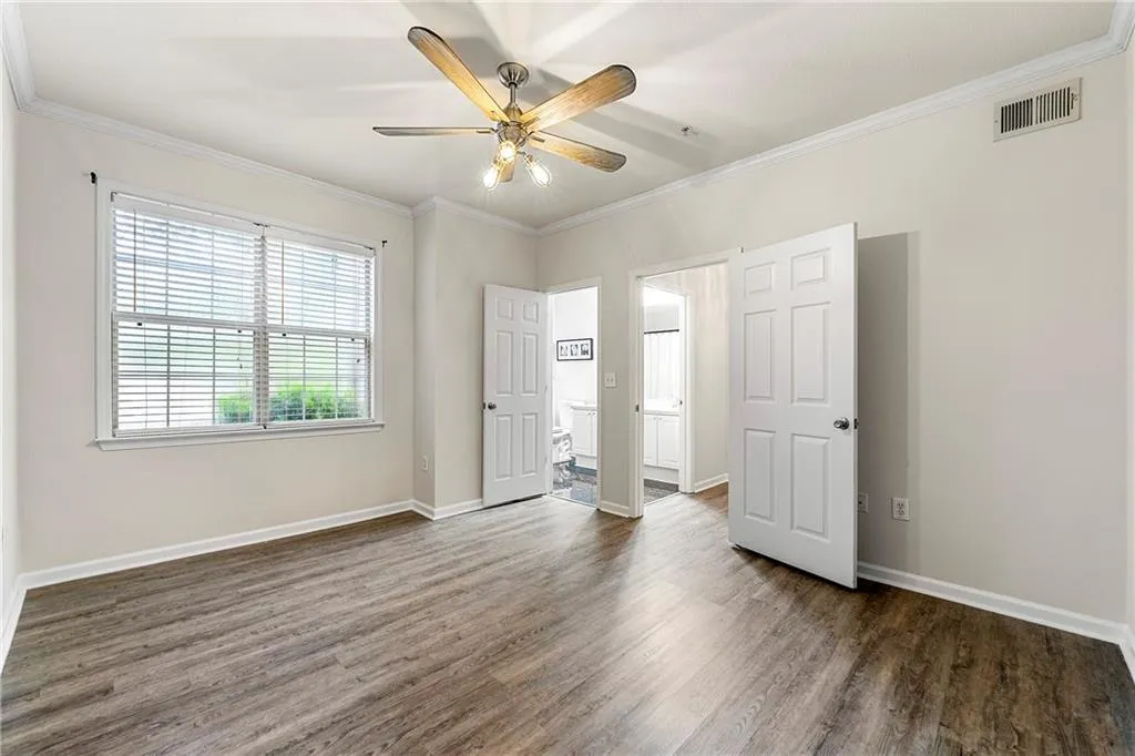 2400 Cumberland Parkway Se Unit 411, Atlanta, Georgia 30339, 2 Bedrooms Bedrooms, ,1 BathroomBathrooms,Residential,For Sale,2400 Cumberland Parkway Se Unit 411,7619612