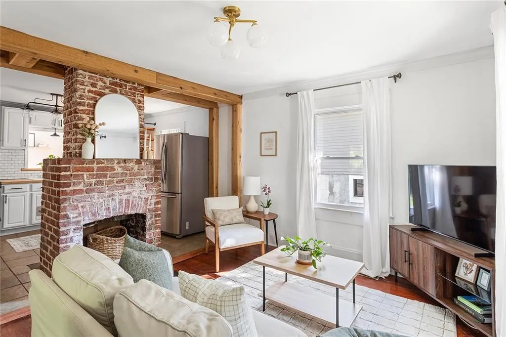 2635 Church Street Nw, Atlanta, Georgia 30318, 3 Bedrooms Bedrooms, ,2 BathroomsBathrooms,Residential,For Sale,2635 Church Street Nw,7623471
