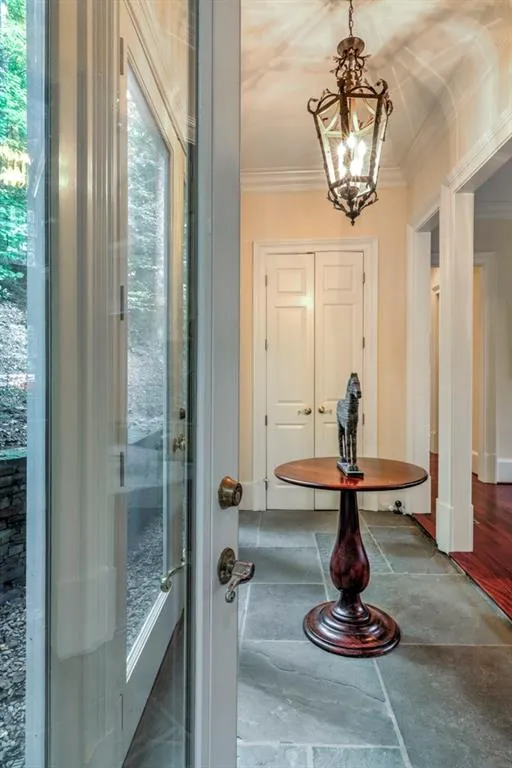 4956 Powers Ferry Road, Atlanta, Georgia 30327, 5 Bedrooms Bedrooms, ,4 BathroomsBathrooms,Residential,Sold,4956 Powers Ferry Road,6073313